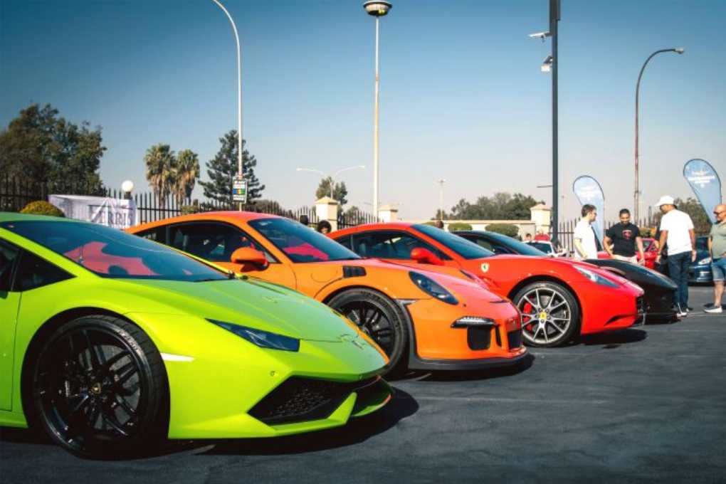 Exploring the Supercar Scene in the Heart of Monaco